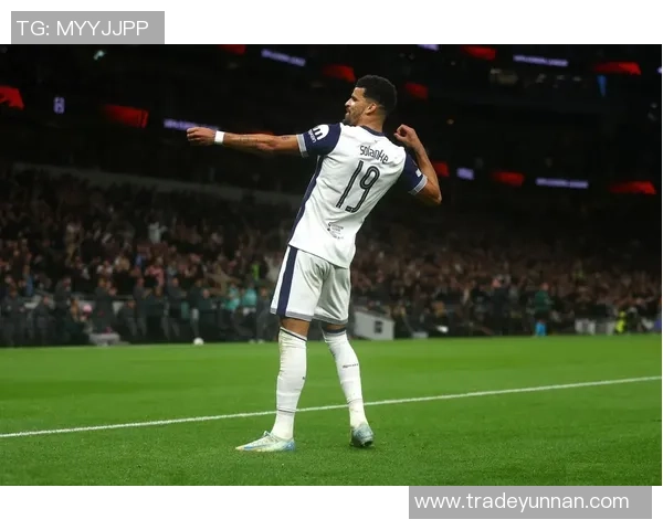 中超精彩对决里昂大胜热刺补时进球引发全场狂欢数据分析揭示比赛亮点