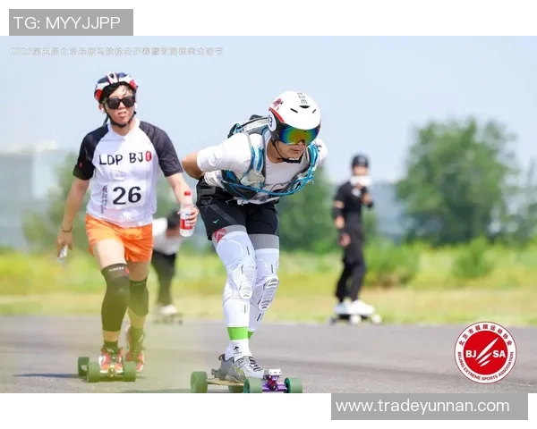 西安滑板队勇闯马拉松大满贯的奋斗与荣耀之路