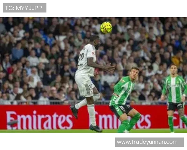 英超激情四射皇马绝杀多特蒙德补时进球引爆全场回顾十大经典进球瞬间